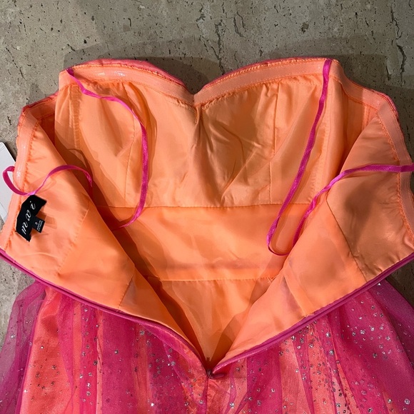 MXI Juniors Sleeveless Party Dress Fuchsia and Orange with Sparkles Size 3 - Picture 5 of 6